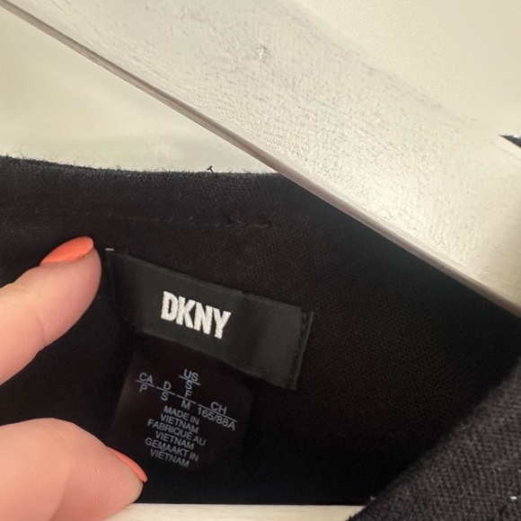 DKNY Black Oversized Boxy Short Sleeve Blouse - Linen - Picture 3 of 4